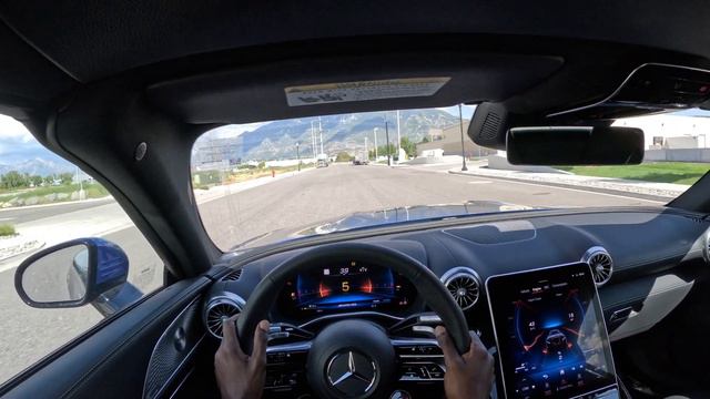 2023 Mercedes-AMG SL 43 Lowers Price And Power, But Stays Classy! смотреть онлайн