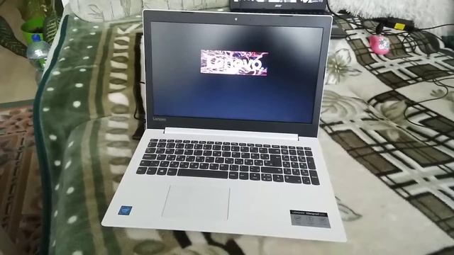 Lenovo Ideapad 330 15IGM first power on смотреть онлайн
