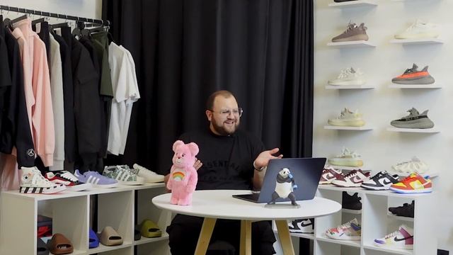 SneakerSli News: обзор новостей в мире кроссовок и fashion. Выпуск к Хэллоуину смотреть онлайн