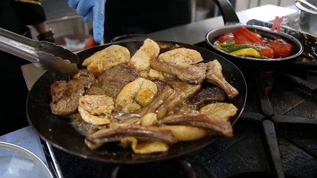 Azerbaijani cuisine / Азербайджанские национальные блюда "Садж" "Долма" смотреть онлайн