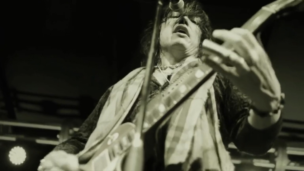 Tom Keifer (Cinderella) - 