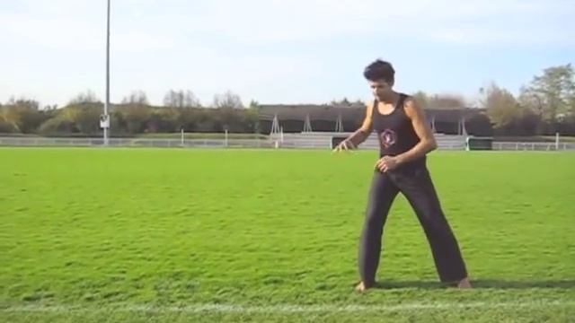 Poi Spinning Tutorial: Barrel Jumps with Poi - Srikanta Barefoot смотреть онлайн