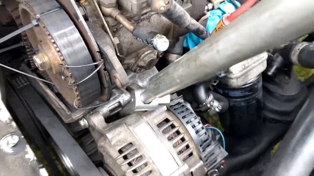 Как снять ремень генератора / помпы пассат Б3,Б4, гольф смотреть онлайн