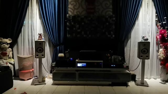 Triangle Br03 bookshelf +JL AUDIO SUB +HEGEL H90 смотреть онлайн