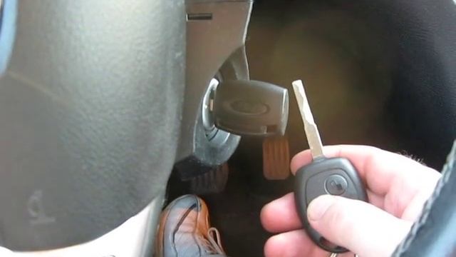 Ford Mondeo 4 Настройка ключа на центральный замок смотреть онлайн