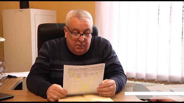 У Слов’янську продовжують кронувати дерева смотреть онлайн