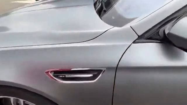 Оклейка BMW M5 матовой пленкой Never scratch смотреть онлайн