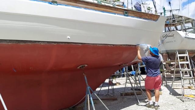 5/2021 Hans Christian 33T Sailboat Topside Repair Reveal смотреть онлайн