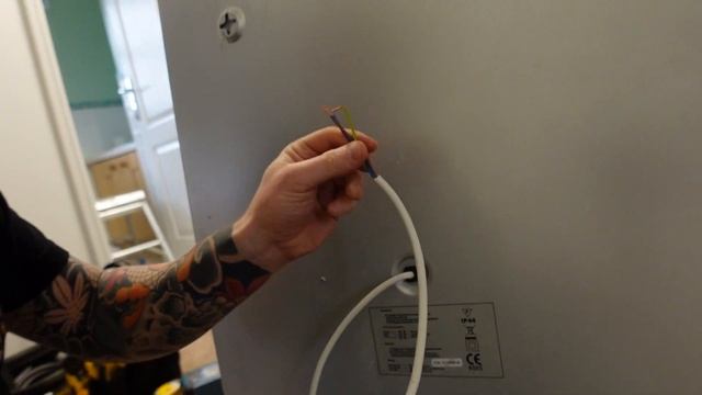 How To Install a LED Bathroom Mirror | Wiring a Heated Mirror смотреть онлайн