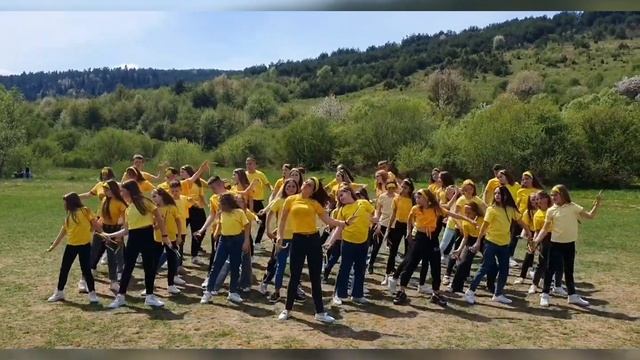 флешмоб " Ой, у лузі, червона калина" смотреть онлайн