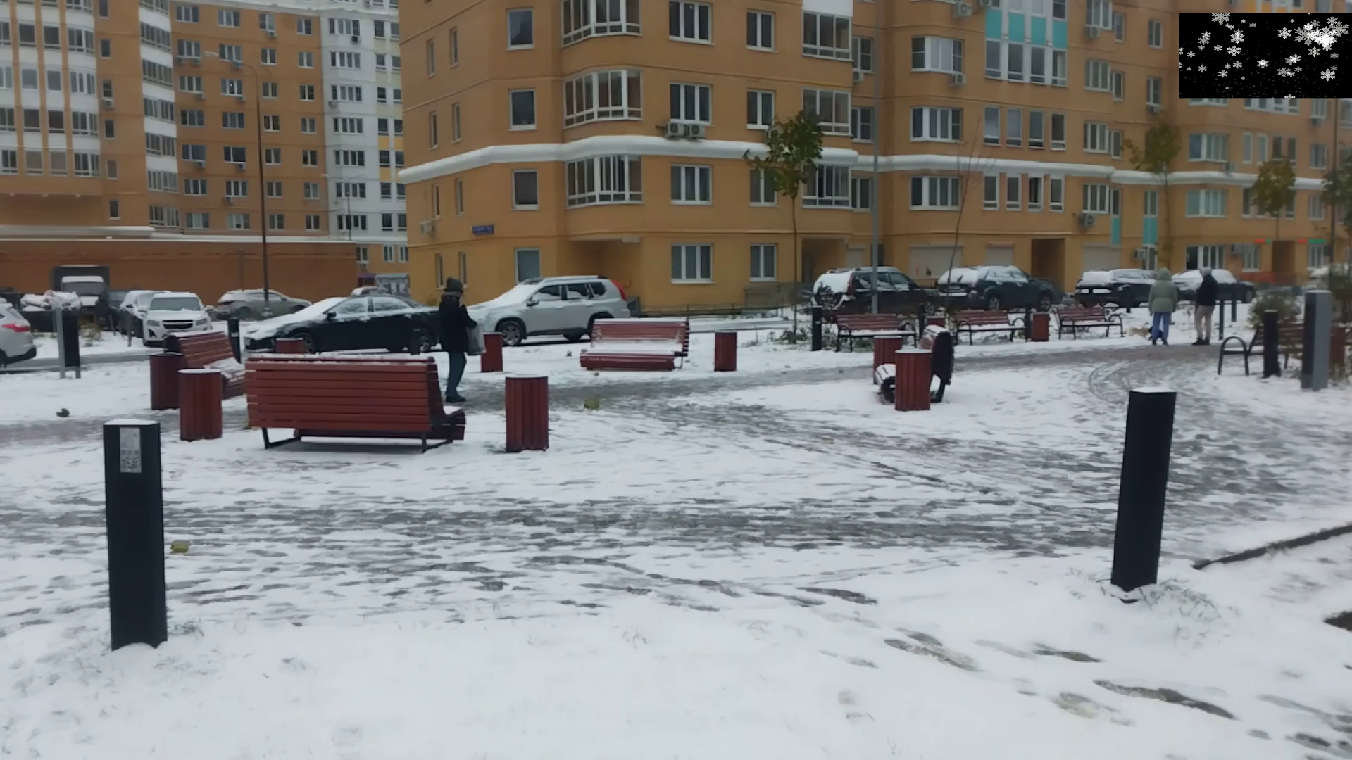 Первый снег в Москве смотреть онлайн