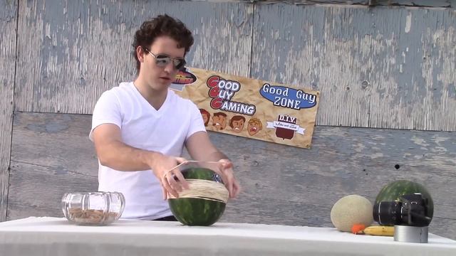 How to Explode a Watermelon with Rubber Bands! смотреть онлайн
