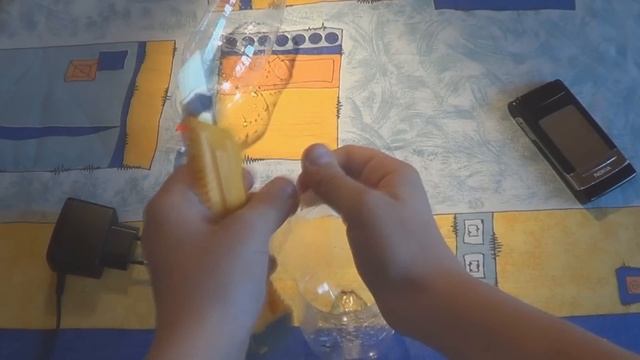 Hand Made Pro#2(Делаем "держалку телефона" при подзарядки из пластиковой бутылки!) смотреть онлайн