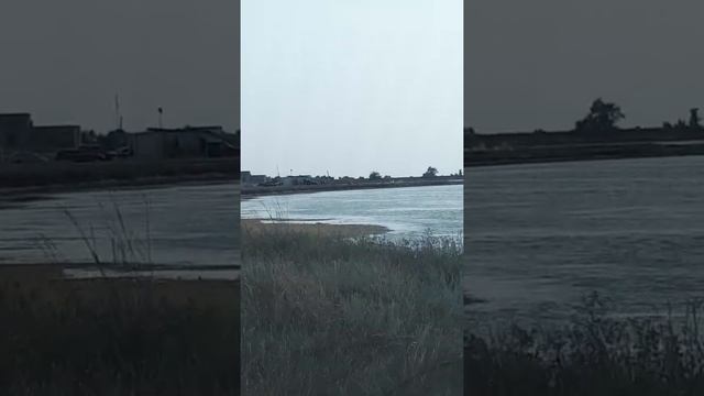 Морские прогулки. Донузлав смотреть онлайн