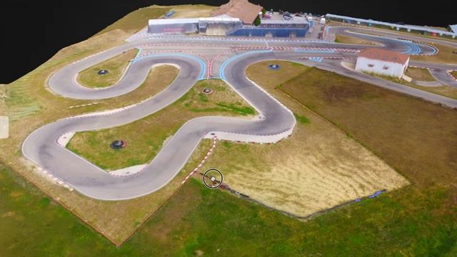 Go Kart Race track Aerial 3D Model Mapping Pedrezuela смотреть онлайн