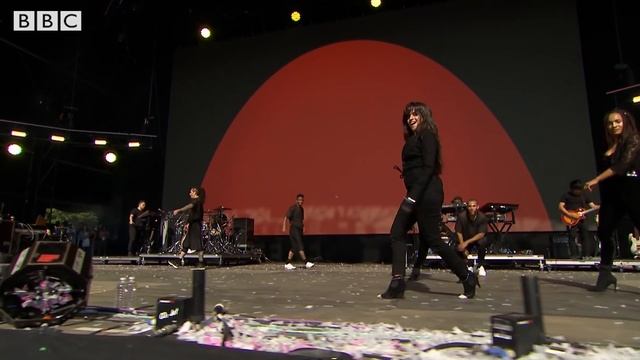 Camila Cabello - Havana (The Biggest Weekend) смотреть онлайн
