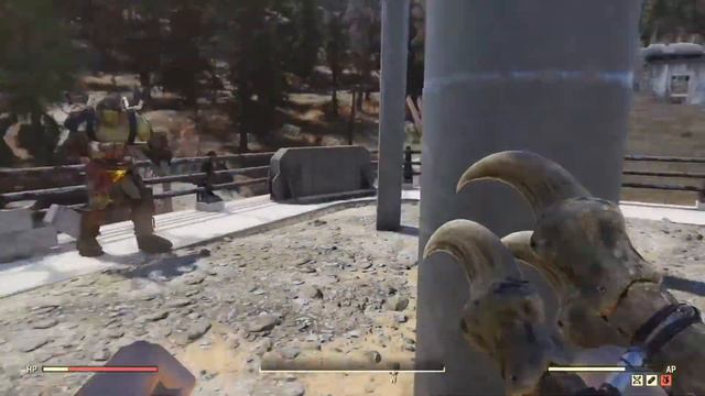 Bloodied deathclaw gauntlet смотреть онлайн