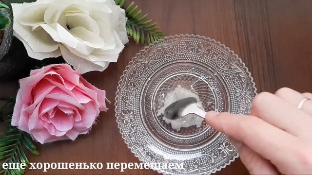 Старые сухие морщинистые руки превращаются в омоложение рук