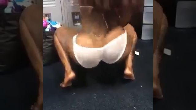 ТРЯСКА ПОПОЙ