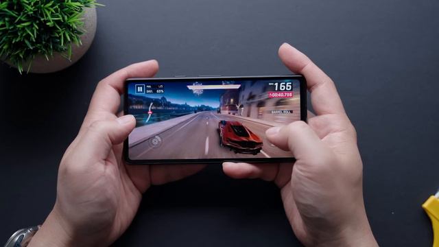 Pixel 7a One Week Later - Worth it?? смотреть онлайн