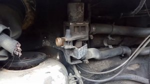 Mercedes vito w638 Холодно в салоне.Где находится кран печки.Дует холодным