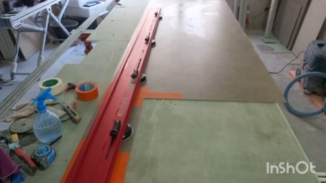 Укладка Крупноформатного керамогранита(ЛАМИНАМА)! День 4-ый!???Запилы,выпилы, линейка-переноска. смотреть онлайн