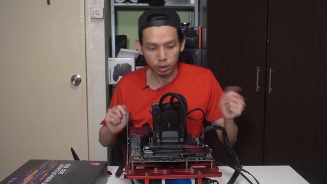 I'm READY for Intel's Next Gen CPU | Z590 MSI Gaming Carbon WIFI смотреть онлайн
