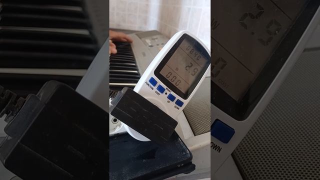 Ваттметр и китайский усилитель на "500+Вт" смотреть онлайн