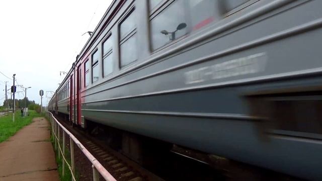 Электропоезд ЭД2Т-0050 сообщением 