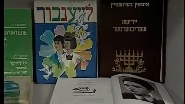 Sub un singur cer Под одним небом смотреть онлайн