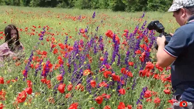 Фотосет в маках. Как провожали Весну 2014 в Крыму смотреть онлайн