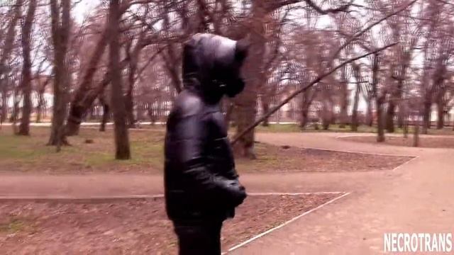 WALKING IN GAS MASK AND DIFFERENT DOWN JACKETS. GAS MASKS, DOWN JACKETS AND LEATHER. Fashion future смотреть онлайн