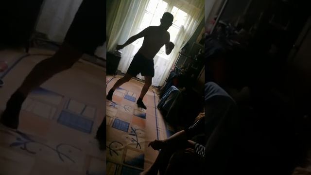 1,5-2 фуетэ аххахаха угар смотреть до конца смотреть онлайн