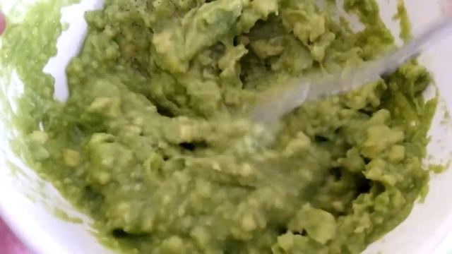 Авокадо. Гуакамоле. Закуска из авокадо и тортильяс. Рецепт с авокадо. Avocado with tortillas. смотреть онлайн