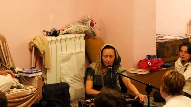 Киртан в Новой Слободке смотреть онлайн