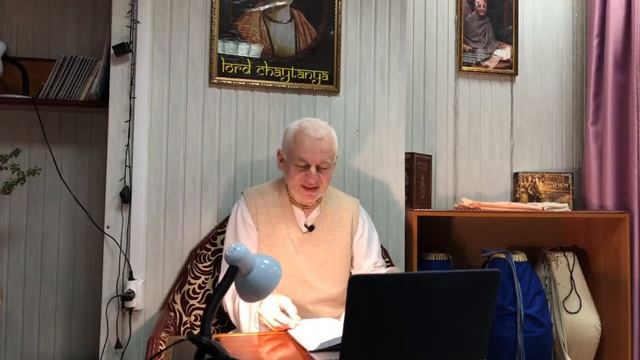 2022.05.02 Ачьюта Прия пр - курс Бхакти Вайбхава смотреть онлайн