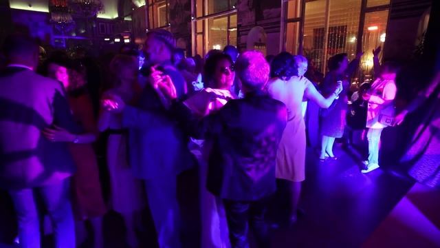 Pupo_-_Non_Mi_Arrendevo_Mai.avi смотреть онлайн