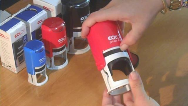 Comment changer votre encreur Colop Printer R45 смотреть онлайн