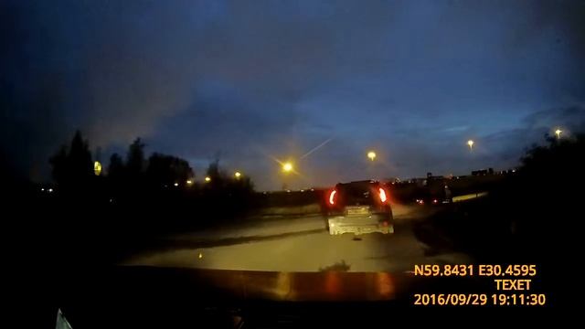 Восстановленные отражатели и новые стекла, ближний по городу смотреть онлайн