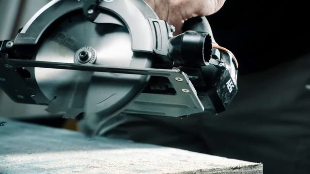 AEG 18V FUSION 165mm Circular Saw (A18CS57BL0) in action смотреть онлайн