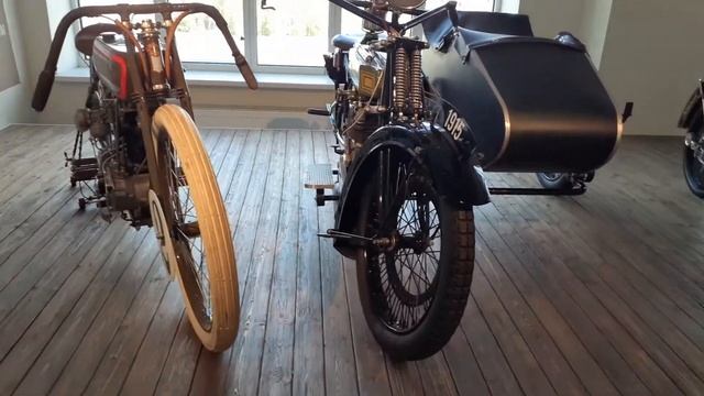 Мототехника музей. Экскурсия - часть 10. смотреть онлайн