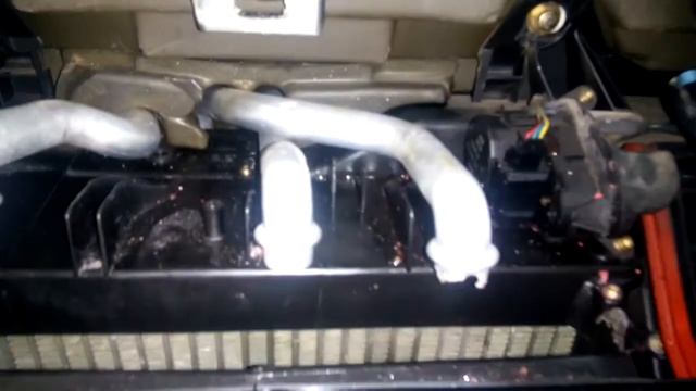 BMW-e65 замена радиатора печки смотреть онлайн