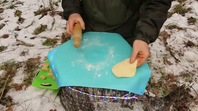 Вареники с творогом в лесу. Встречаю старый новый год. смотреть онлайн