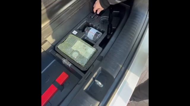 За сколько продали? смотреть онлайн