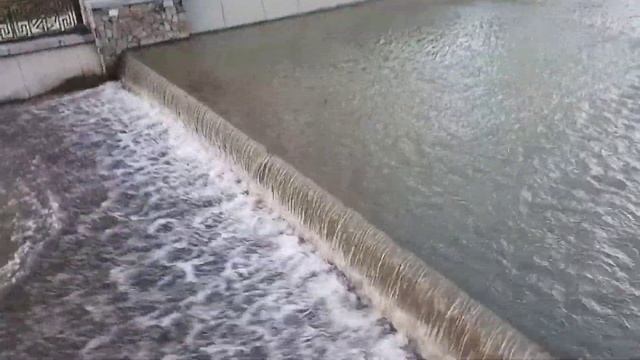 Симферополь Парк Гагарина малый Салгир . Первая часть. 5 января 2022 смотреть онлайн