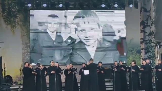 Спасибо Вам, люди, за дружбу со мной - стихи М.Танича, музыка Э. Колмановского (в обр. Ильи Салмана смотреть онлайн