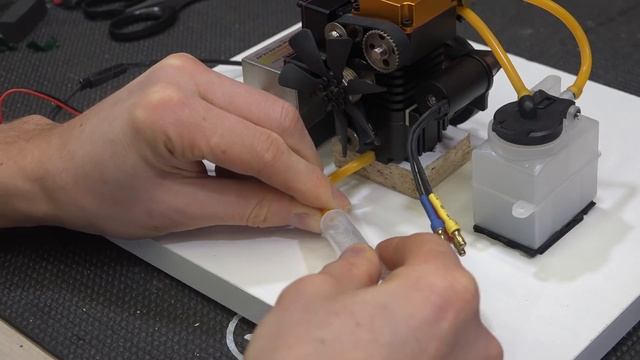 Собери свой 4-х тактный ДВС ... 4 Stroke RC Engine Toyan FS-S100G смотреть онлайн