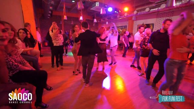 Sergey Vladimirovich and Anna Krylova Salsa Dancing at Rostov For Fun Fest, 01.11.2019 (SC) смотреть онлайн