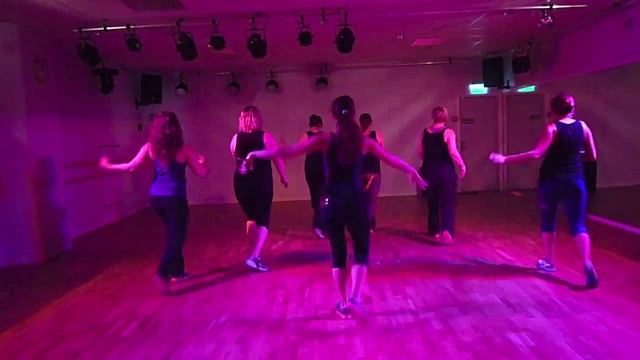 Dance fitness Cha Cha Cha Sway смотреть онлайн