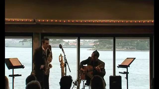 Piazzolla, Otono Porteno (Autumn) Saxophone and guitar. Duo Histoire смотреть онлайн